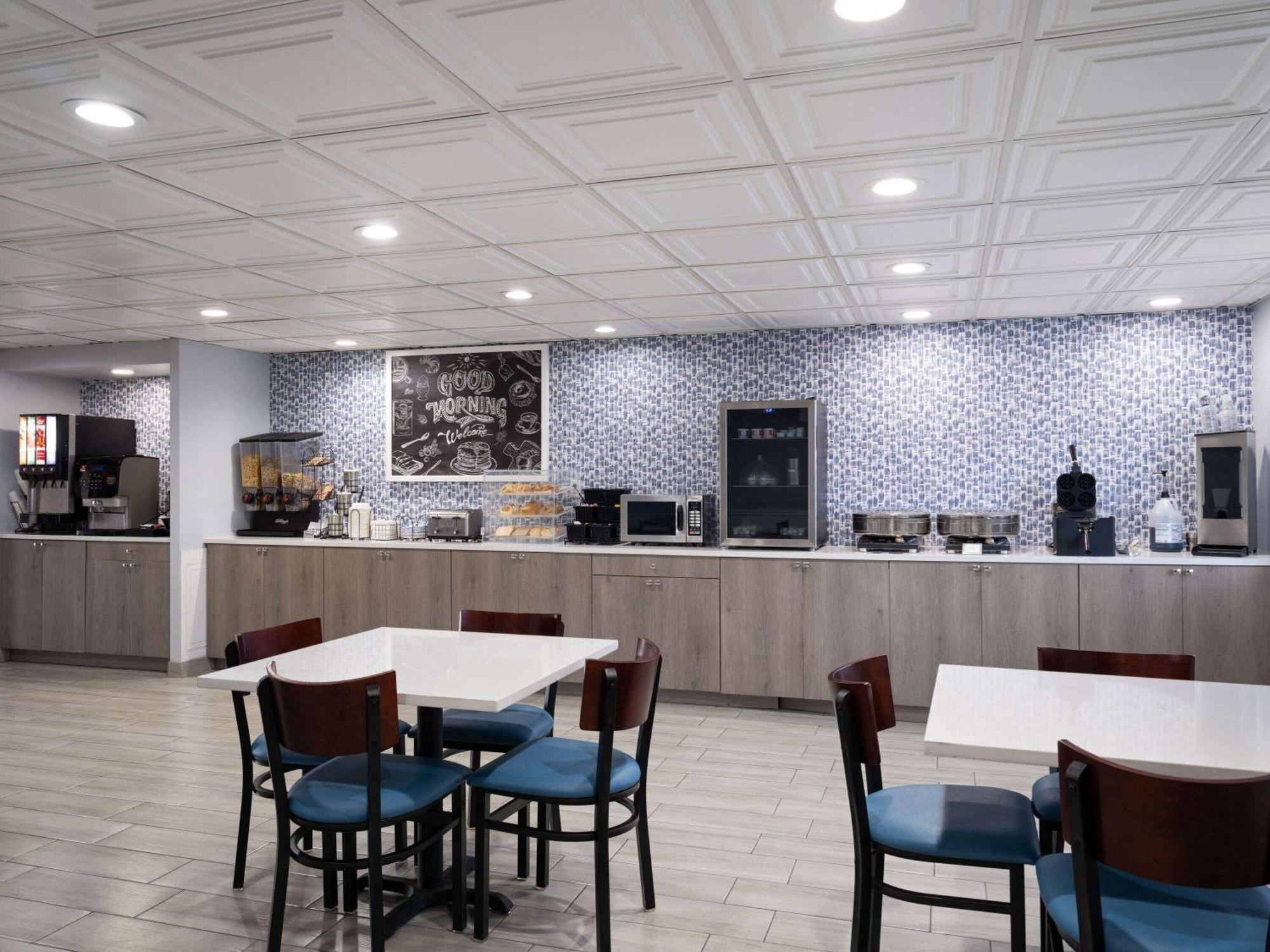 Americinn By Wyndham Woodstock Il Dış mekan fotoğraf