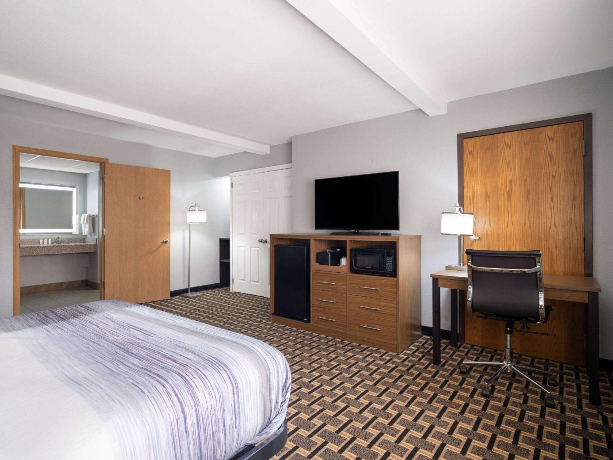 Americinn By Wyndham Woodstock Il Dış mekan fotoğraf